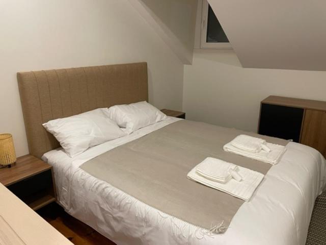 Salero Guest House Loures Bagian luar foto