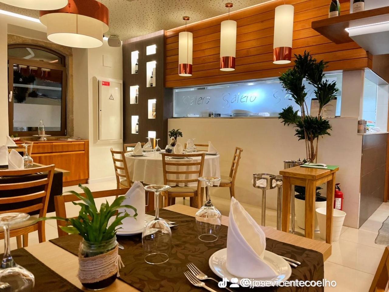 Salero Guest House Loures Bagian luar foto