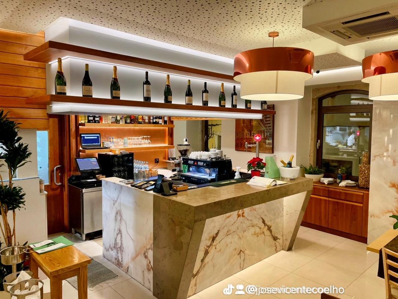 Salero Guest House Loures Bagian luar foto