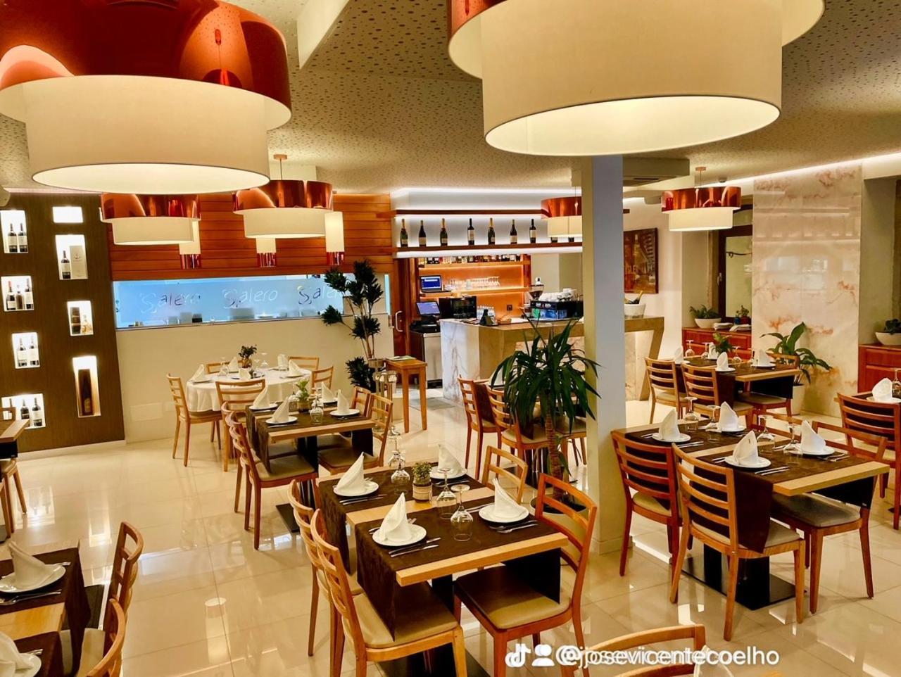 Salero Guest House Loures Bagian luar foto